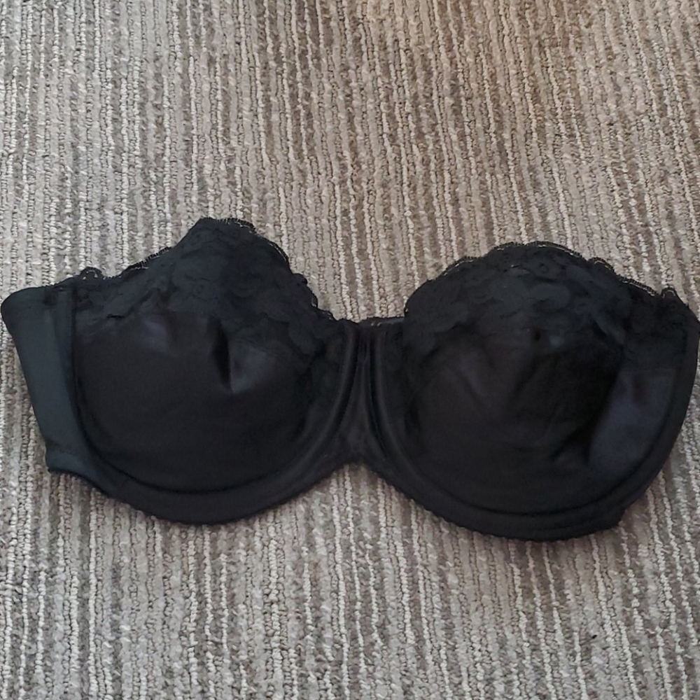 Playtex Black Lace Strapless Bra
